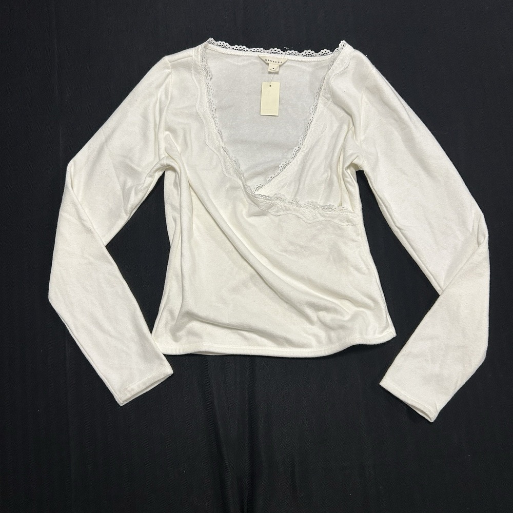 Aeropostale White Long Sleeve Lace Crop Top Womens Medium New Faux Wrap V-Neck